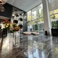 نیاوران-175-متر-بنا-نوساز-ارتفاع-سقف-5متر