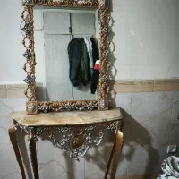 آیینه و میز آرایش نقره ای طلایی