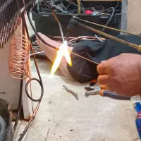 تعمیرات تخصصی یخچال فریزر شارژ گاز درمنزل