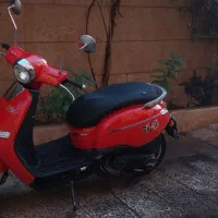 موتور قرمز طرح وسپا|موتورسیکلت|تهران, شهر زیبا|دیوار