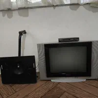 تلوزیون و پایه و دیجیتال باهم