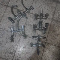 شیرآلات وقفل درب اتاق وسرویس وچراغ جلودنا