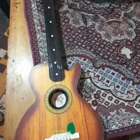 فروش آبشار و گیتار