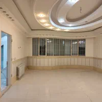 ویلایی همکف و بالا/۲۵۰متر بنا/۱۸۰متر زمین/۹متر بر