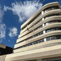 کار در ارتفاع بدون داربست،شست وشو،نانو،پیچ نما|خدمات پیشه و مهارت|اصفهان, باغ نگاره|دیوار