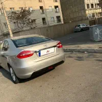 جک j5 اتومات کم کار|خودرو سواری و وانت|تهران, یافت آباد شمالی|دیوار