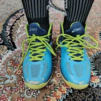 کفش والیبال اسیکس (ویتنام)