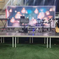 تلوزیون شهری( تی وی بک)|تلویزیون و پروژکتور|صدرا-فارس, فاز ۱|دیوار