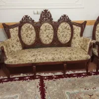 مبل سلطنتی9نفره همراه یک جلو مبلی دو میزعسلی|مبلمان خانگی و میز عسلی|نظرآباد, نظرآباد|دیوار