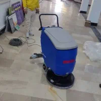 اسکرایبر دستی برقی و سرنشین دار