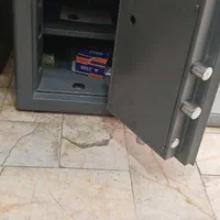 گاوصندوق ۲۵۰کیلویی رمزتایوانی اصل تهران کاوه|ابزارآلات|تهران, شوش|دیوار