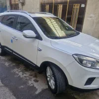 ماشین فنی عالی بدون خط خش میباشد