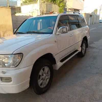 لند کروز اطاق صد  در حد