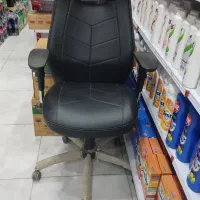 صندلی چرخدار