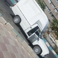 پخش کننده مواد غذایی با وانت