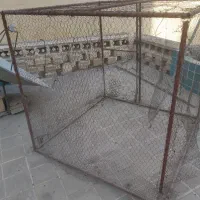 قفس آهنی بزرگ