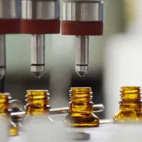 استخدام نیروی ساده مجموعه دارویی