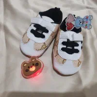 کفش، دمپایی، پاپوش کودک|کفش و لباس بچه|مبارکه, |دیوار