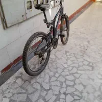 با سلام دوچرخه سالم لاستیک ها نو|دوچرخه، اسکیت، اسکوتر|کرج, بنیاد|دیوار