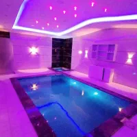 ویلای استخر سرپوشیده آبگرم با استخر کودک