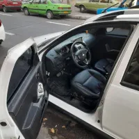 کوییک اتومات ۴۰۲ فول بیرنگ|خودرو سواری و وانت|تهران, مرزداران|دیوار