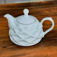 قوری چینی سفید|قوری، کتری، قهوهساز دستی|مشهد, شهرک بهارستان|دیوار