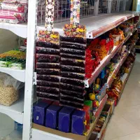 قفسه فروشگاهی و ترازو دیجیتال