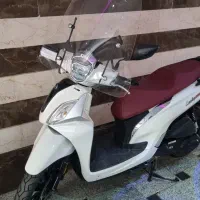 لاکی ۲۰۰