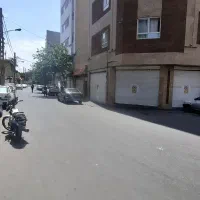 25متر مغازه با پارکینگ اختصاصی