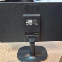 مانیتور کامپیوتر ۱۶-۱۷-۱۹-۲۲ اینچ  Monitor LED LCD|قطعات و لوازم جانبی رایانه|اصفهان, درب کوشک|دیوار