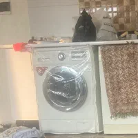 نظافتچی برای نظافت خانه