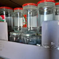 شیشه مربا خالی