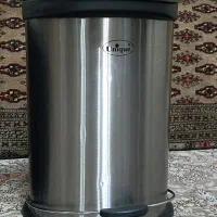 سطل زباله یونیک