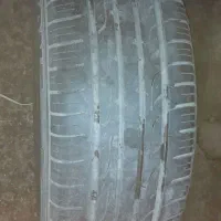 یک عدد لاستیک ساینا
