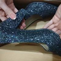 کفش|کیف، کفش، کمربند|مشهد, دانشجو|دیوار