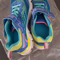 کتونی اسکیچرز