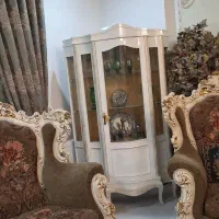 کمد چوب راش.به علت مهاجرت فروخته میشه.