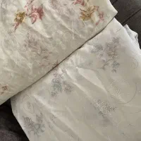 دوتا چادر دوخته شده عروس