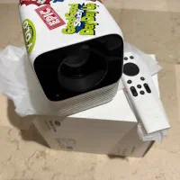 ویدیو پروژکتور به همراه پرده پروژکتور شیامی نو