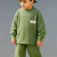 لباس ها بچگانه ست