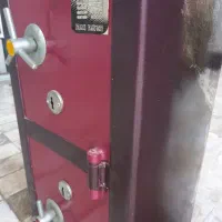 گاو صندوق در حد نو