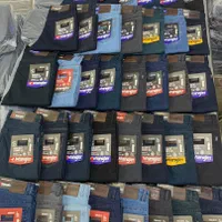 شلوار لی Levi's در رنگ بندی متنوع|لباس|شیراز, میانرود|دیوار