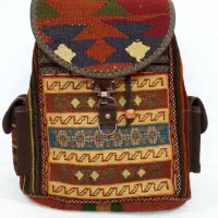 کیف سردوشی کوله پشتی گلیمی وجاجیم و ورنی دستبافت