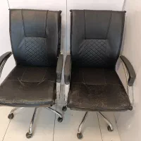 دو عدد صندلی اداری