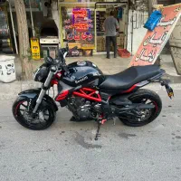 بنلی دو سیلندر ۳۰۰ مدل ۴۰۲