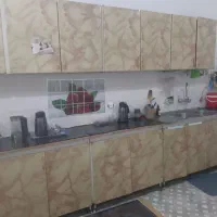کابینت فلزی باورق ضخیم همراه سینک وسنگ روی کابینت