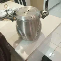 کتری شیر دار در حد نوو|قوری، کتری، قهوهساز دستی|کرج, حصارک بالا|دیوار