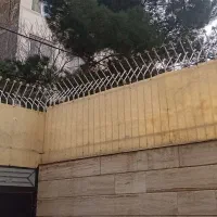 مخزن 1000 لیتر تانکر حفاظ روی دیوار 2نیزه میلگرد16