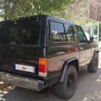 پاترول مشکی ۲در ۷۹