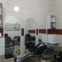 وسایل سالن زیبای زنانه